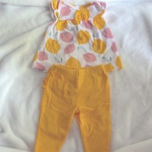 Used once lemon outfit. Brand: child of mine Size: 0-3 months